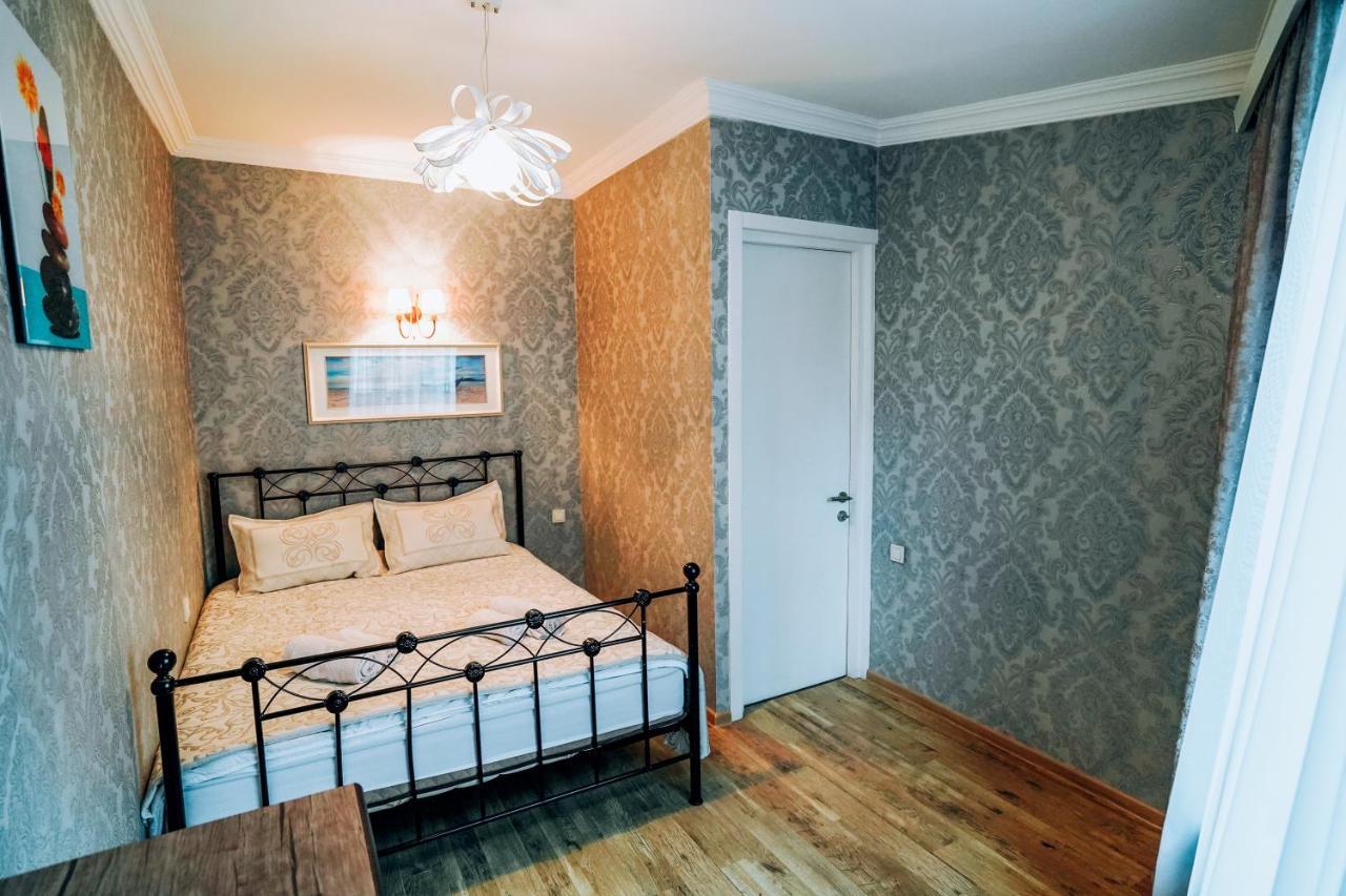 Second House Rustaveli Leilighet Tbilisi Eksteriør bilde