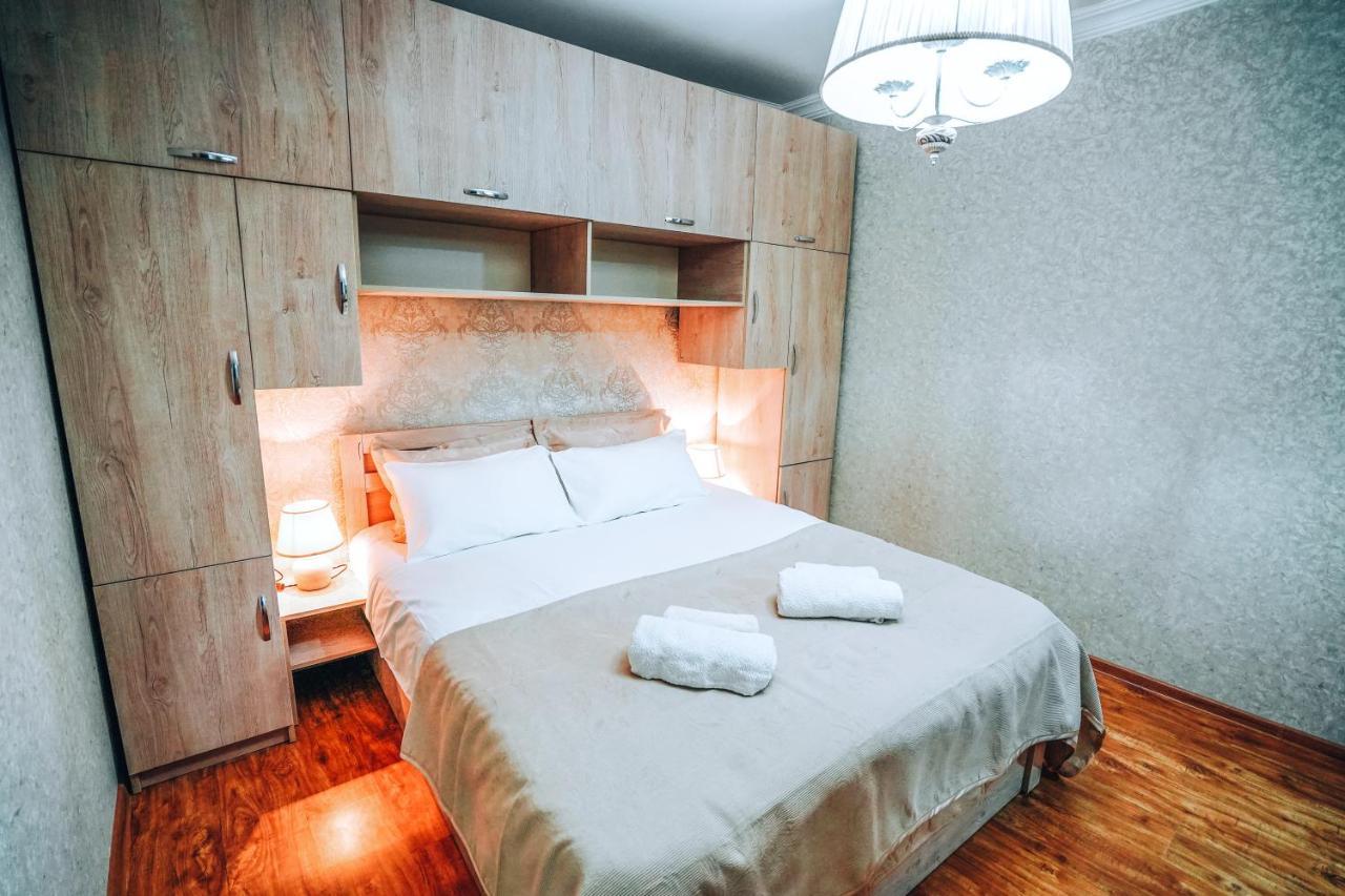 Second House Rustaveli Leilighet Tbilisi Eksteriør bilde