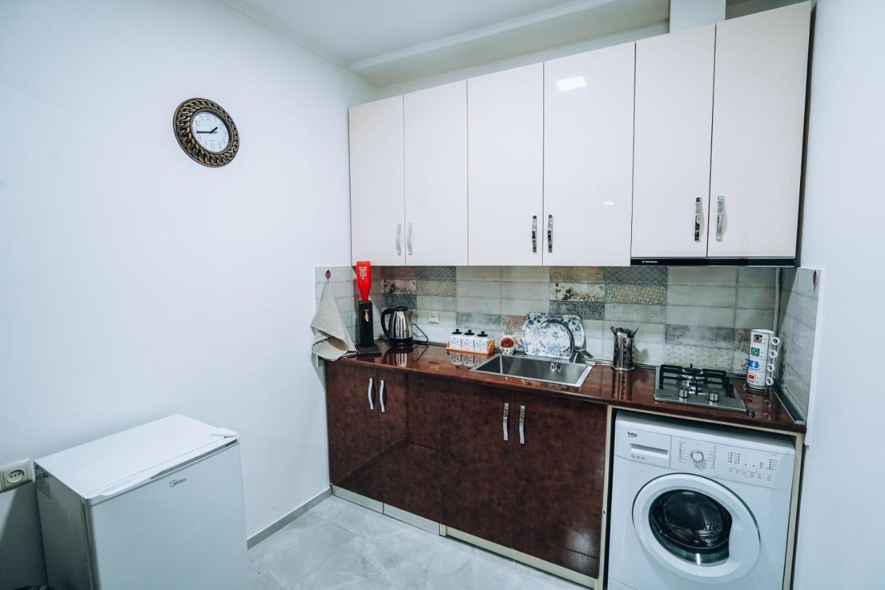 Second House Rustaveli Leilighet Tbilisi Eksteriør bilde